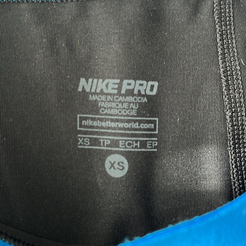 Nike Pro Shorts - Picture 3 of 3